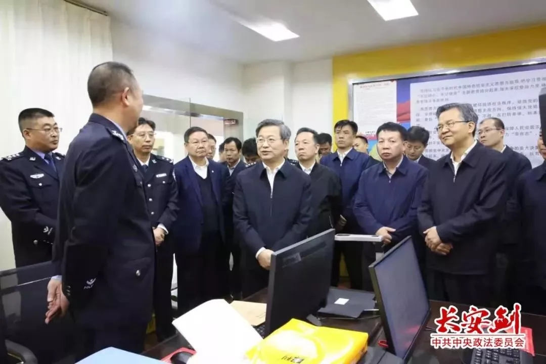 澳门永利集团简介,忍不住收藏的经典短句子,句句现实,不收藏会很可惜!