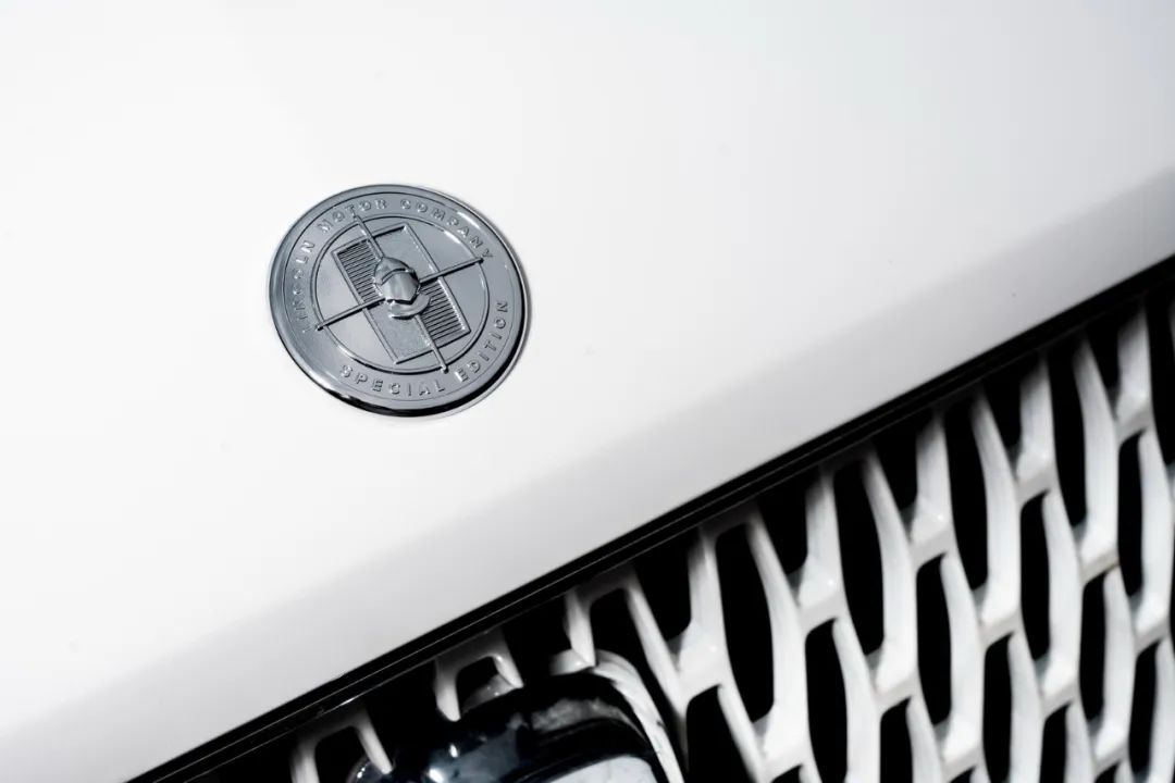 超大超有面子,开上这台新款SUV,完全是俯视BBA的姿态