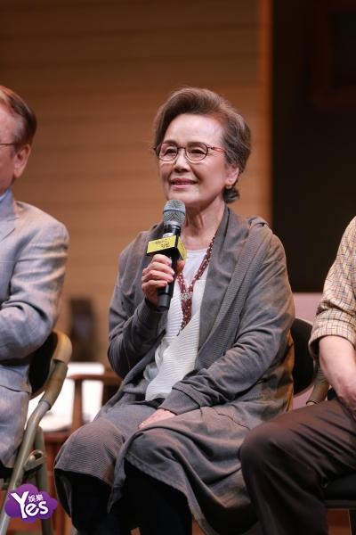 韩国演员李顺载图片