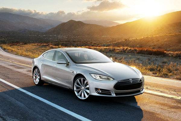 特斯拉高管陆续离职 外媒称其面临生死存亡之际