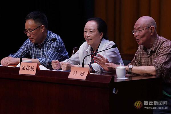 著名作家张抗抗与缙云读者谈文化助推乡村振