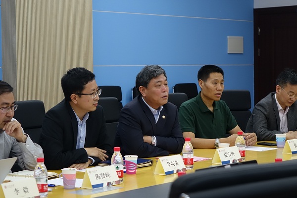 教育部国际司副司长方军一行到上海交大调研[