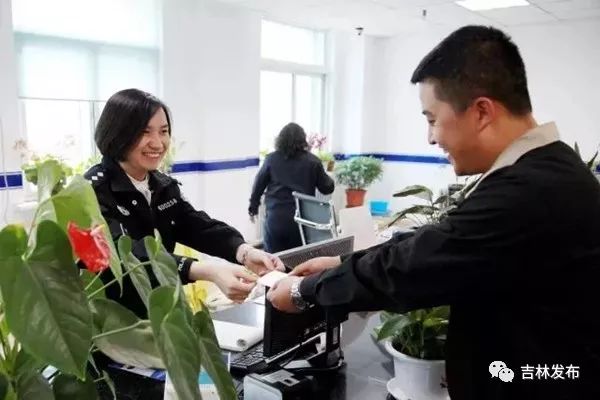 人口信息库_●国家人口基础信息库投入应用-光明早报 中宣部原副部长鲁炜接