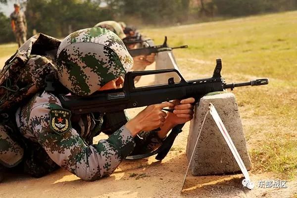 什么?这个单位一个月打了20多次实弹射击