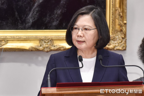 断交后蔡英文发表赌气谈话? 台网友:我们只