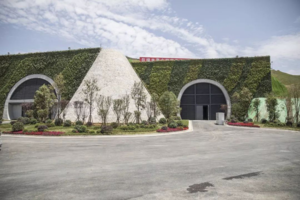 腾讯贵州大数据中心试运行,官方发布山洞 鹅厂