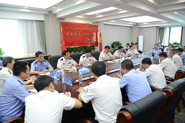 本溪市公安局召开党委(扩大)会议就高考安保工