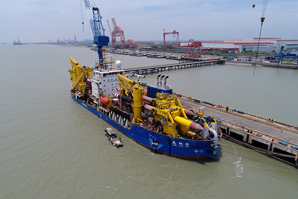 南海造岛：我国有了天鲲号，为什么渚碧礁和美济礁还有...