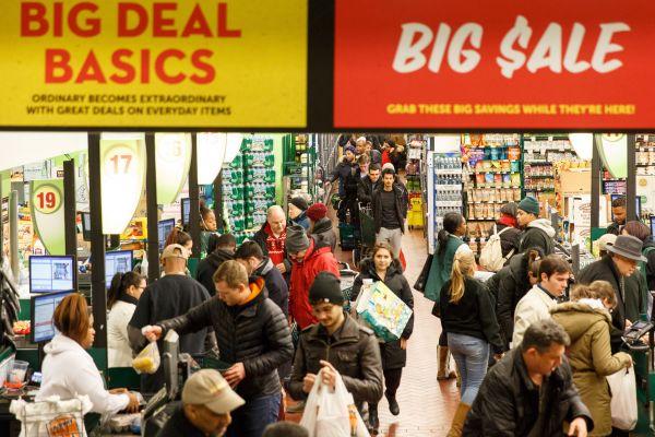 外媒:挑起贸易战令美国经济面临巨大损失