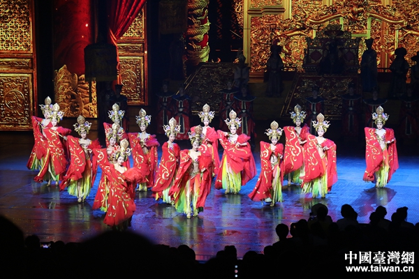 两岸媒体浙江采风行 “穿越千年”感受宋代古文化