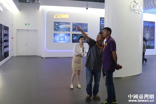 两岸媒体浙江采风行 “穿越千年”感受宋代古文化