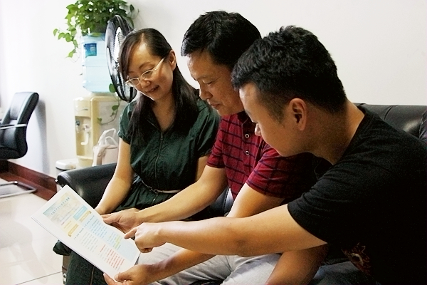 红河:组织纪检监察干部学习《中国共产党纪律