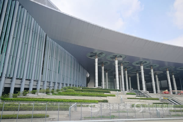 首届中国国际进口博览会工程建设进入冲刺期(