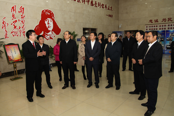 汇聚基本解决执行难的强大合力驻辽部分全国人大代表专题视察调研基本解决执行难工作相关