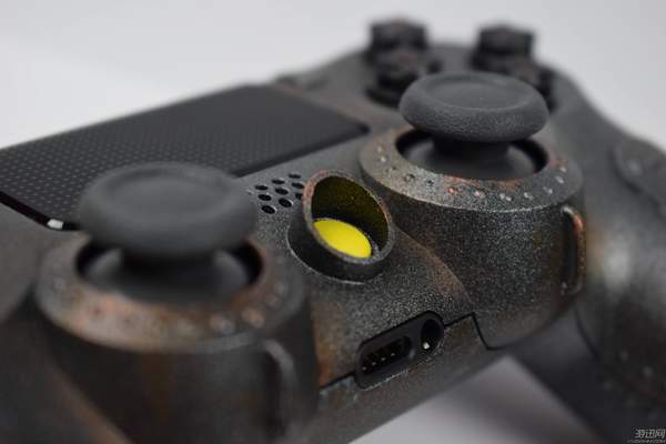 磨砂条纹警告!大神自制《辐射76》动力装甲风