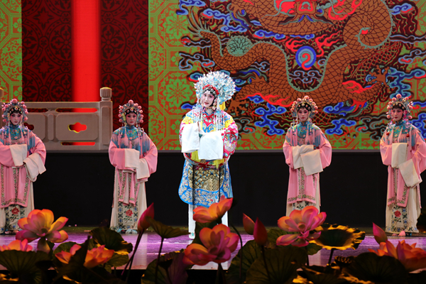 2019年云南省新年戏曲晚会在云南大剧院举行