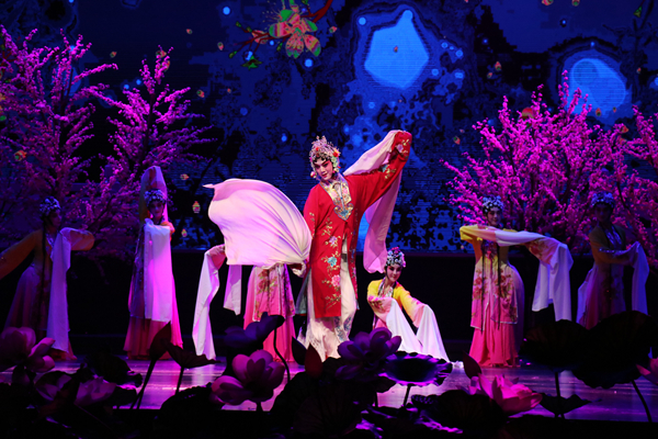 2019年云南省新年戏曲晚会在云南大剧院举行