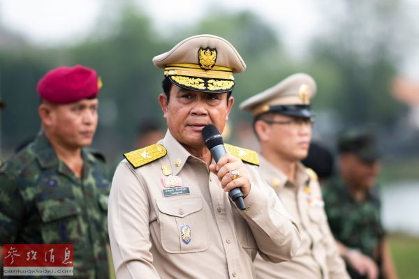 泰国总理巴育观摩救灾演习 外媒称其连任胜算增加