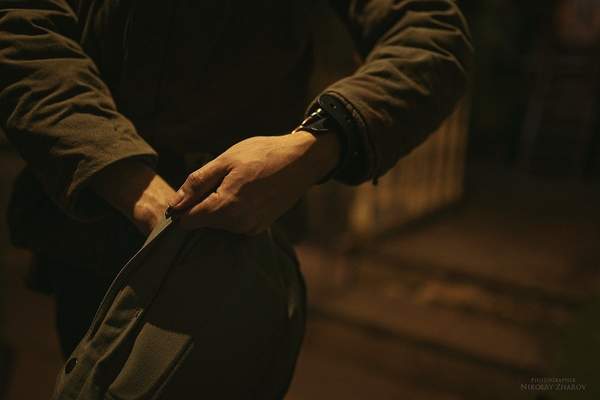 《地铁:离去》阿尔乔姆夫妻Cosplay 甜蜜互动狂撒狗粮