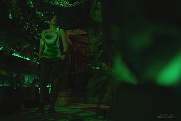 《地铁:离去》阿尔乔姆夫妻Cosplay 甜蜜互动狂撒狗粮