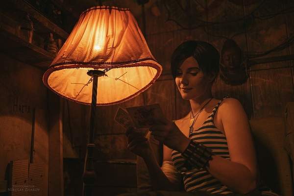 《地铁:离去》阿尔乔姆夫妻Cosplay 甜蜜互动狂撒狗粮