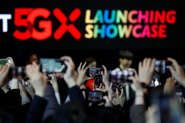 外媒:韩国推出民用5G服务领跑全球