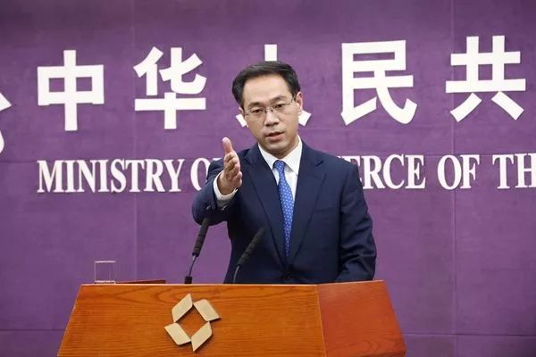 阳光娱乐场首页·银华基金:善用时间和复利 为退休做长期动态投资管理
