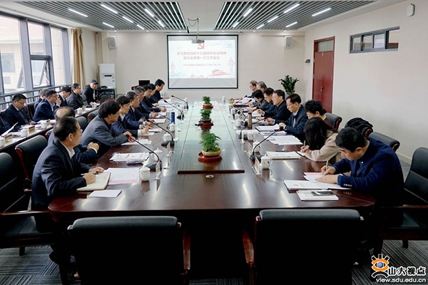「骰宝现金网送88」央行:2019年底前将全部取消企业银行账户许可