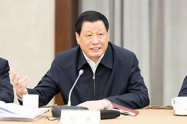 阿尼玛赌场_在线教育企业应担负更大社会责任