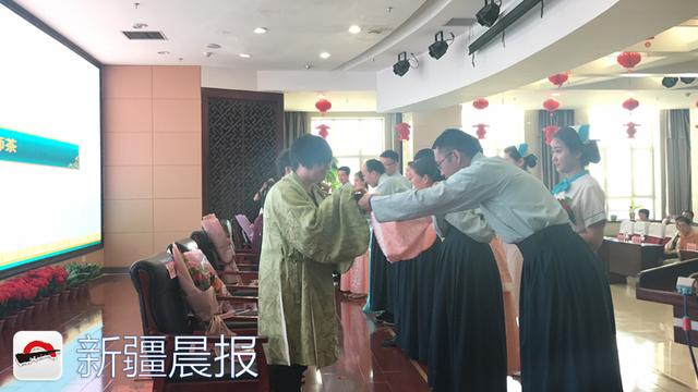 “京乌合作”多种方式促首府中医药健康惠民 医者拜师全国名中医