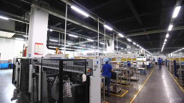 张兵赴嘉善开展大走访、大宣讲、大解放活动