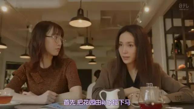 这时,部分里的偶像整体Milky Road队长和担当经纪人秘恋,还珠胎黑结。