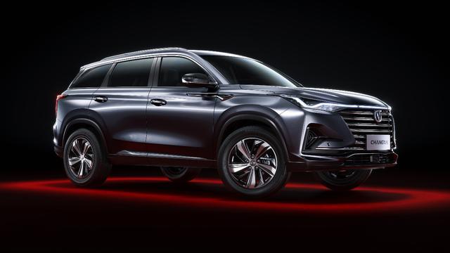 全新长安CS75 PLUS官图曝光，网友：只能用两个字形容，漂亮！