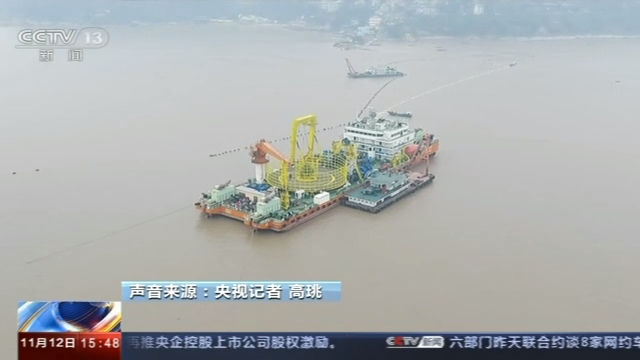 赌场能看视频·三轮车撞上阿斯顿马丁赔15万? 车主:会考虑对方实际情况