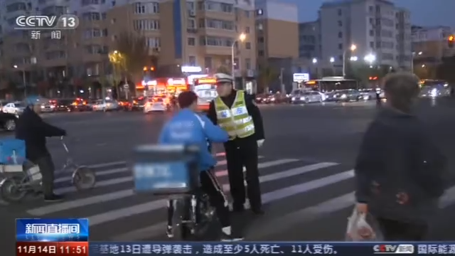 懂球帝足彩怎么投注_爸爸,你这个绊脚石请走开,我要开始教育女儿了