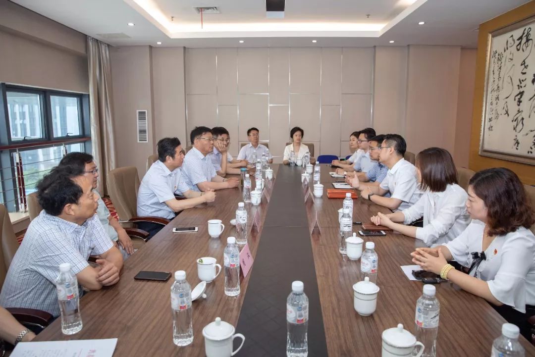 市委市级机关工委书记程荣稳调研泰州团市委党团员组织