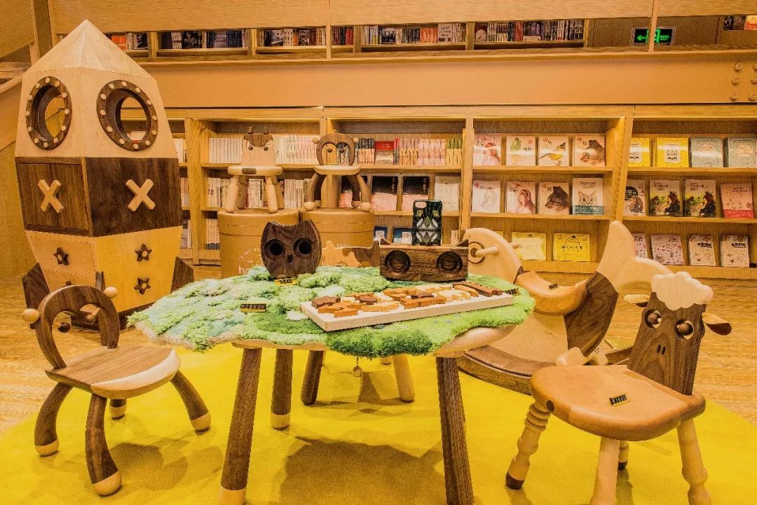 揭秘网红书店“言几又”暗藏的设计玄机!