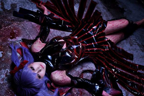 日本小哥COS《FATE》Saber 造型还原,特效堪比大片