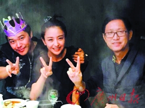 佟丽娅片场帮陈思诚庆生大呼我男人|佟丽娅|