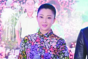 殷桃:从田蓓蕾身上看到要强的自己|北漂|殷桃|父