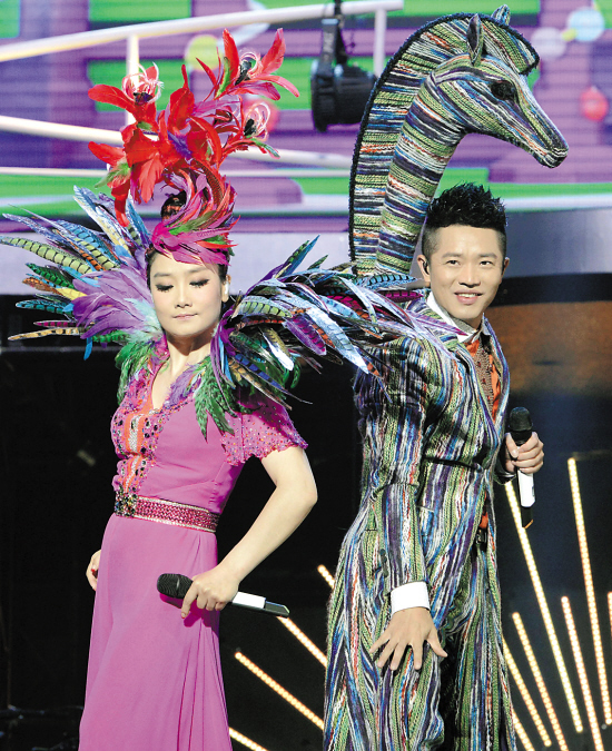 凤凰传奇带领广州观众一起摇摆|凤凰传奇|观