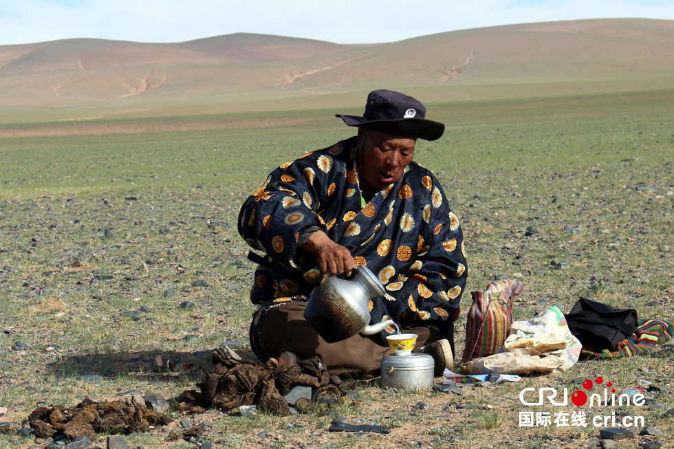 西藏五十年:守护藏羚羊的牧羊人(高清组图)|摄
