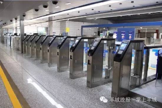 数情妇 刷爆朋友圈|申龙电梯这次 咬狗 |广州|电