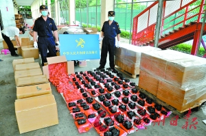 海关查获货柜车 藏3000万电子产品|电子产品|佳