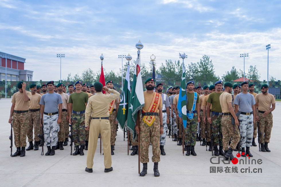 巴基斯坦阅兵方队:期待向中国和世界展示自己