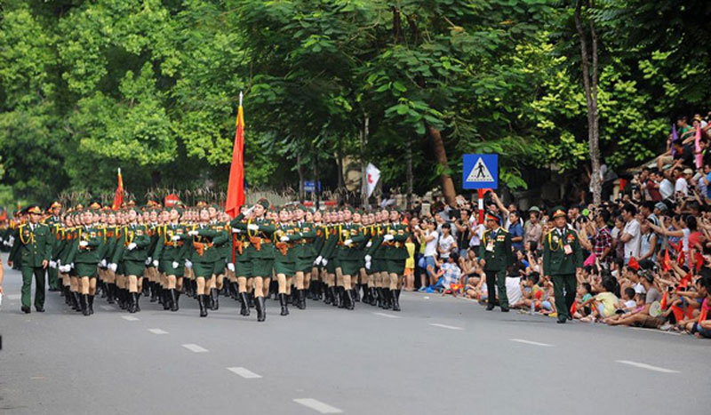 越南约三万人参加国庆70周年阅兵(高清组图)