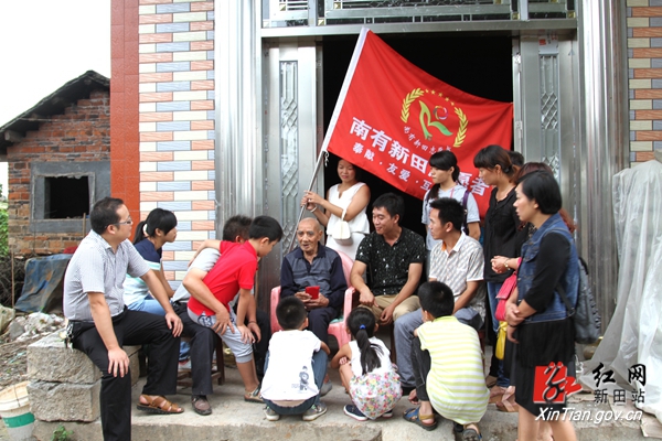 新田志愿者自发缅怀先烈慰问抗战老兵|志愿者