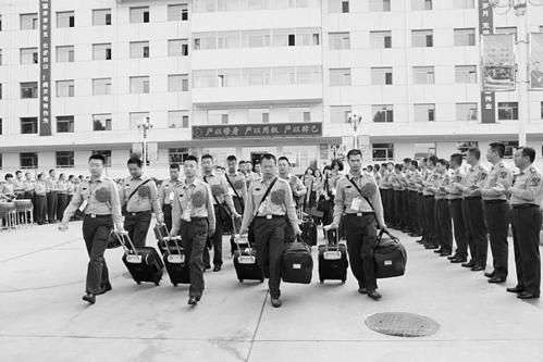 太原卫星发射中心2013年夏秋季入伍的老兵告