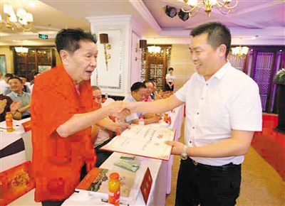 打造渝菜厨师专家库|厨师|专家库|烹饪_新浪新闻