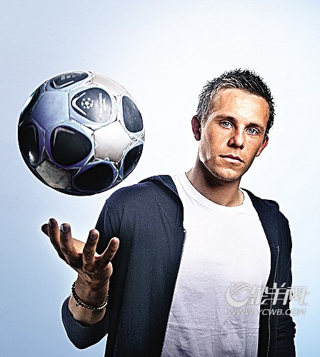 变天了!冰岛已经出线,荷兰也许出局|冰岛|欧洲杯